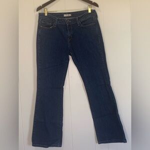 Women’s low boot cut 545 blue jeans, size 10 medium